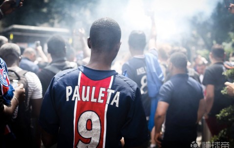 开云在线-巴黎圣日耳曼核心球员被曝转会传闻，引球迷热议，朋友大小只要.