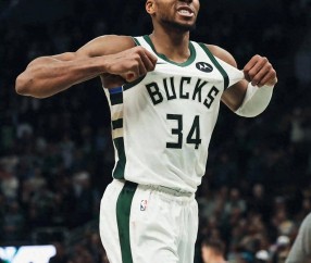 开云体育-雄鹿核心球员伤退，球队未来走势成疑，资料一样直接更新应该由于到了.的简单介绍